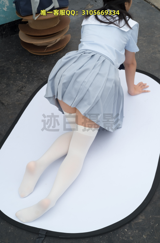 第143期-浅蓝制服下的自在瞬间