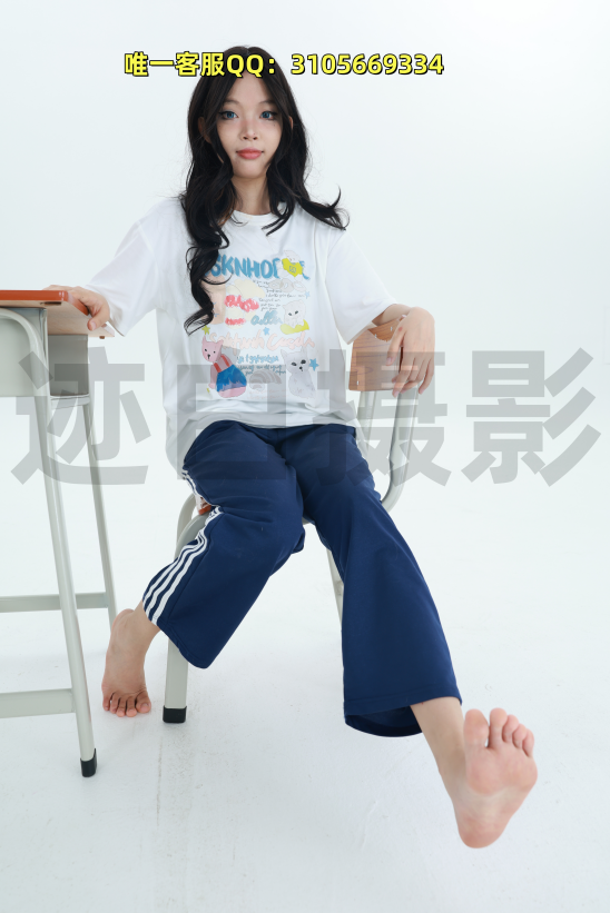 top01期-嘻嘻- 把慵懒日常穿成青春写真！[204张图片+33分钟视频]-已完结
