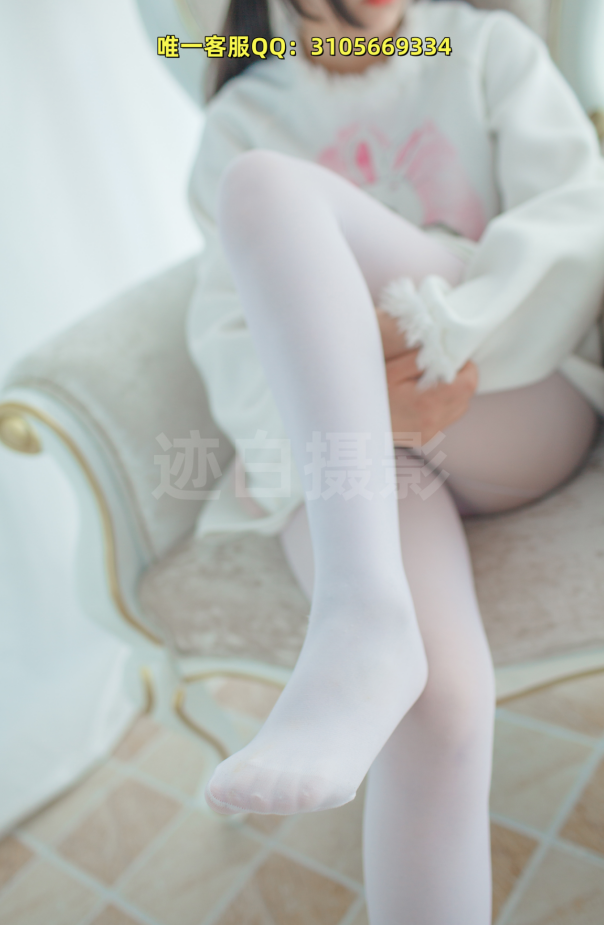 第346期-奶白系：椅上的甜美蜷缩