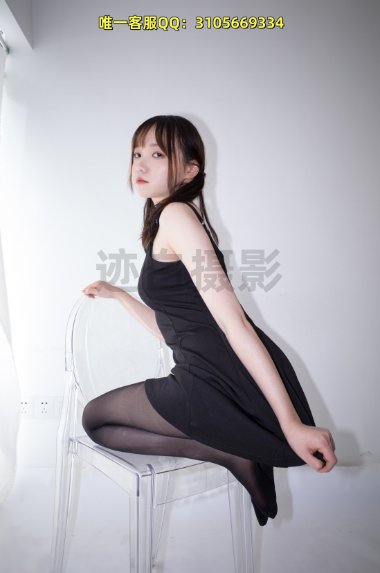 第 228期-光影里的黑色韵味