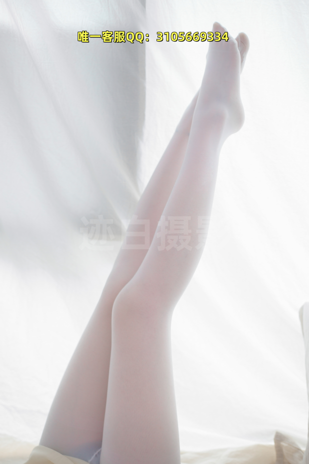 第345期-白与蓝穿搭，纯净空间的优雅定格