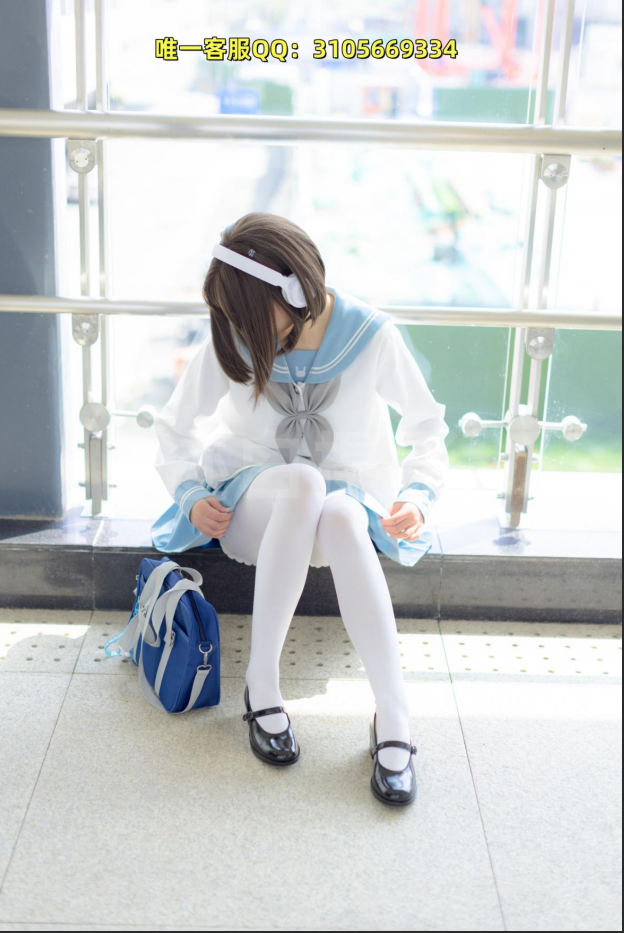 第364期-都市空间里的学院风少女