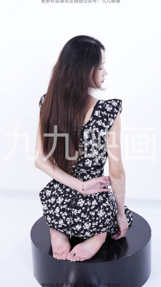 第51期-小燕-碎花裙[199张图片+8分钟专享视频]