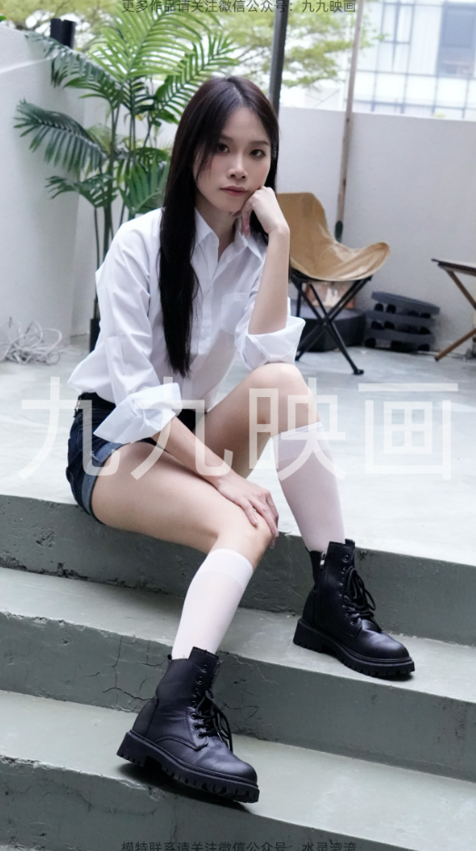 第36期-关关-白丝马丁靴[231张图片+8分钟专享视频]