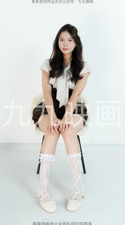 第107期-栗子-背带裤与蕾丝袜[214张图片+25分钟第一视角花絮＋8分钟专享视频]