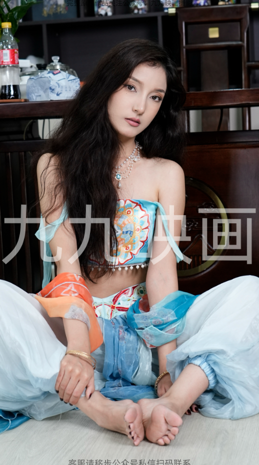 第145期-迪丽努尔-敦煌[242张图片+35分钟第一视角花絮＋8分钟专享视频]